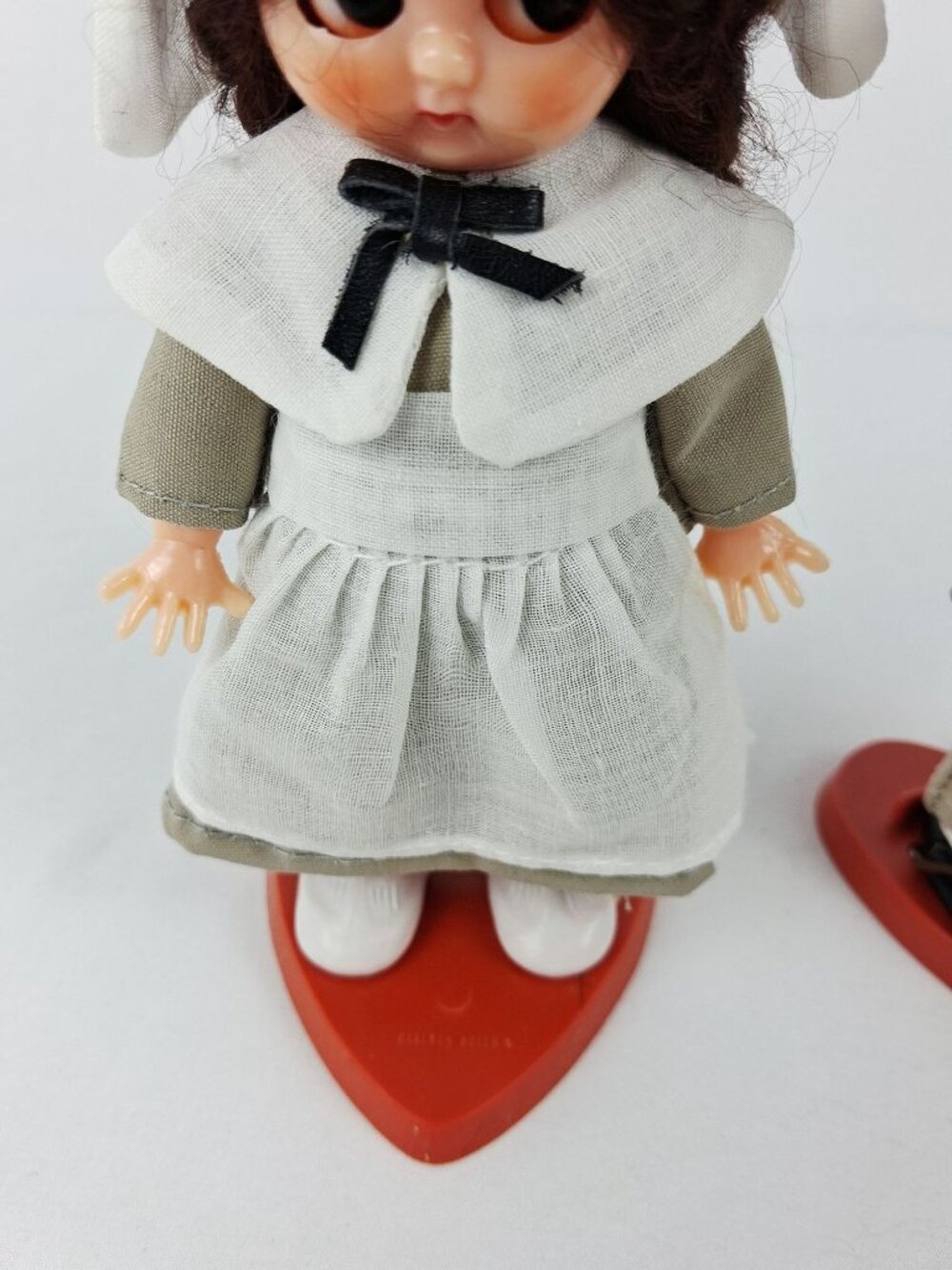 Carlson Dolls Pilgrim Boy & Girl On Heart Bases Vintage Made In USA - Picture 12 of 16